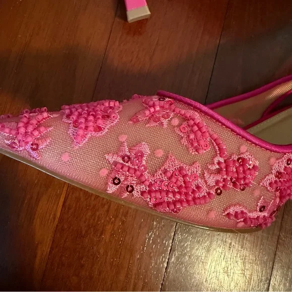 BNWOB Betsy Johnson Nikki Embroidered Sling Back Pumps 9 Fushia Pink Beaded - Picture 5 of 11